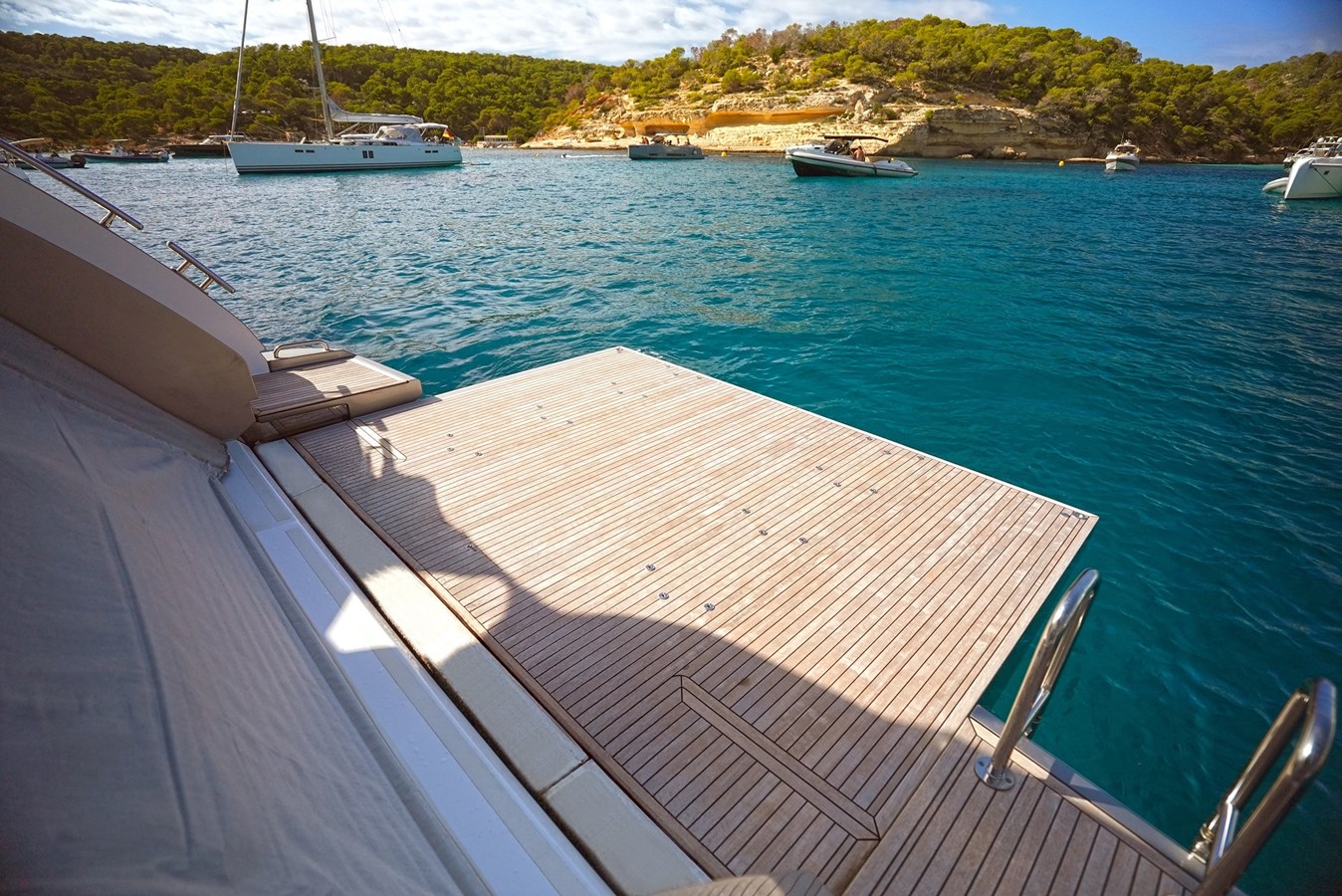 Azimut Yachts Motor Yacht APRICITY For Sale