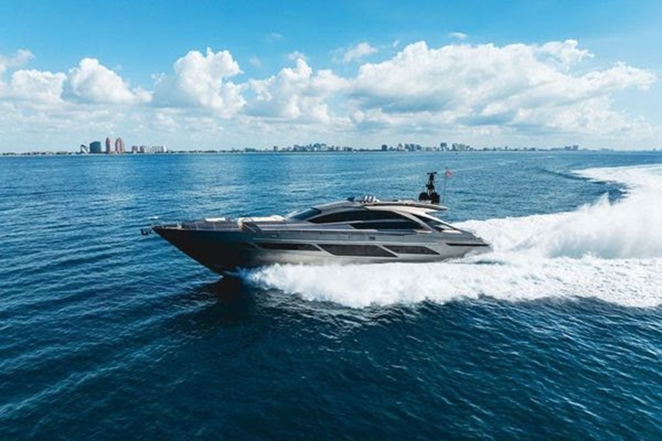Pershing Motor Yacht One Spin 3 For Sale