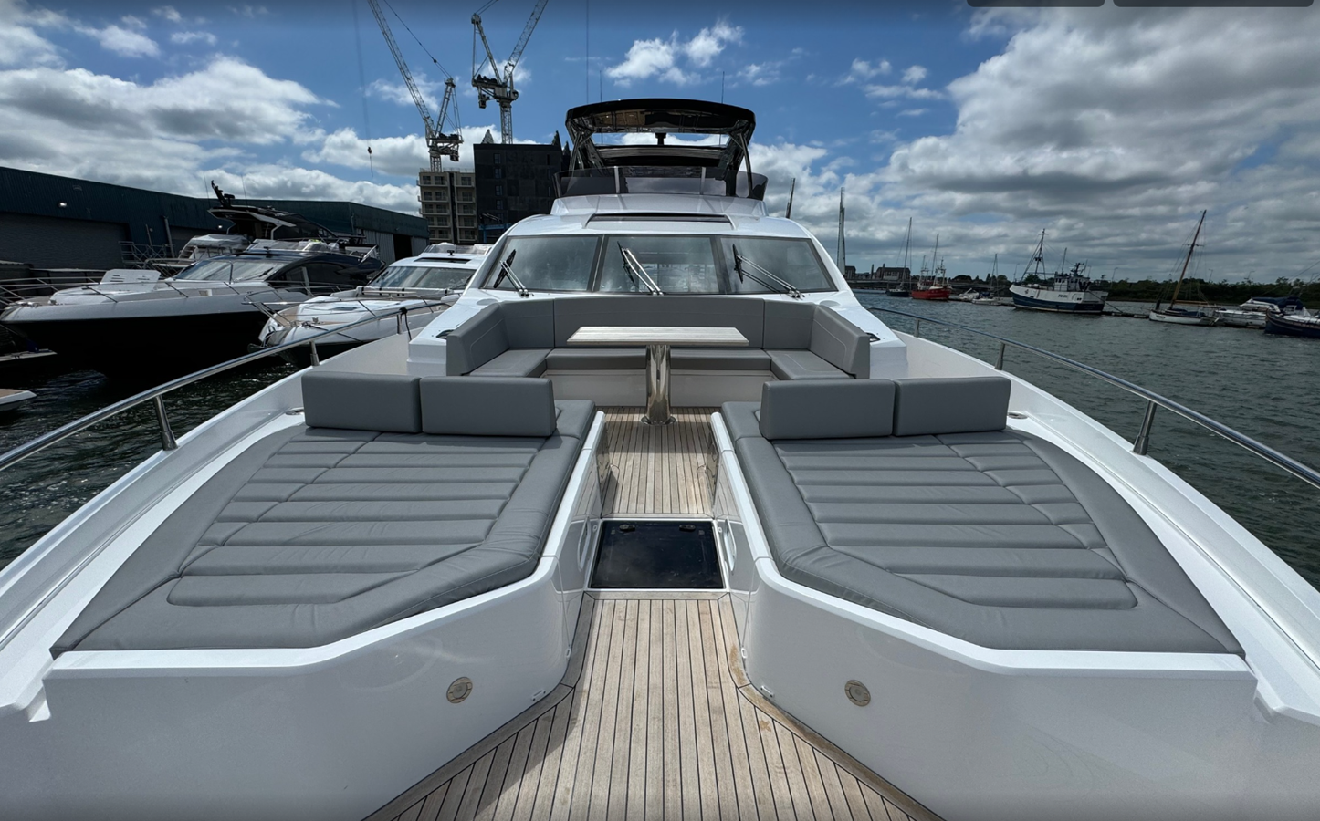 Sunseeker Motor Yacht SVETLANA For Sale