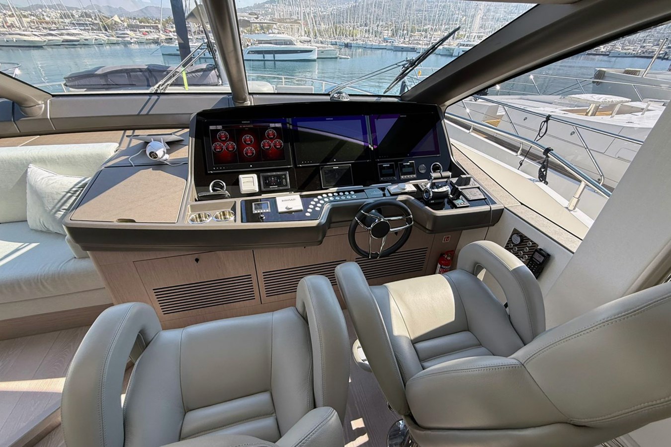 Sunseeker Motor Yacht SVETLANA For Sale