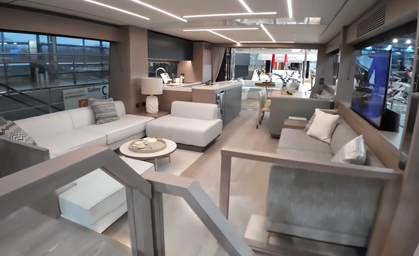 Sunseeker Motor Yacht SVETLANA For Sale