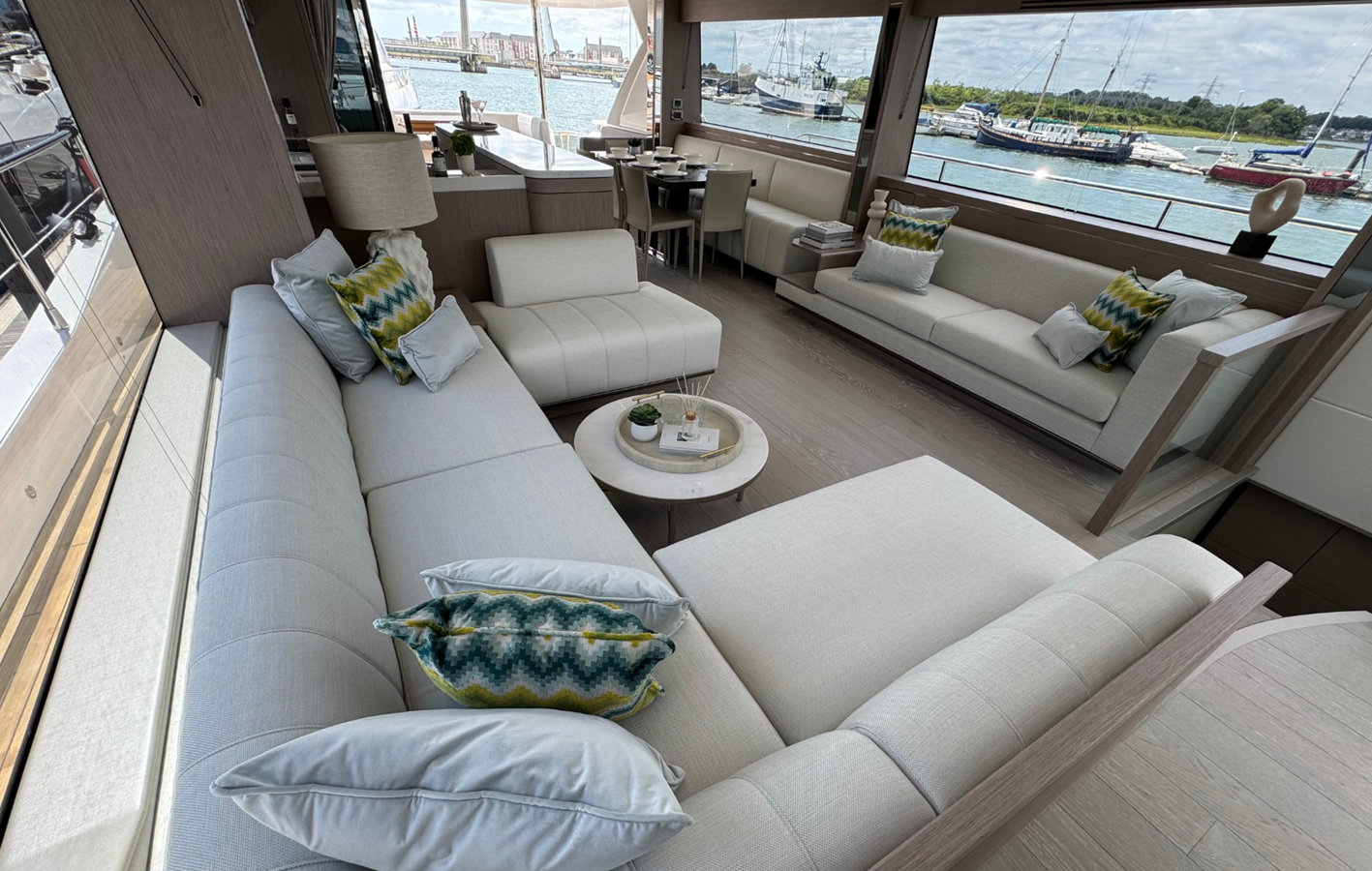 Sunseeker Motor Yacht SVETLANA For Sale