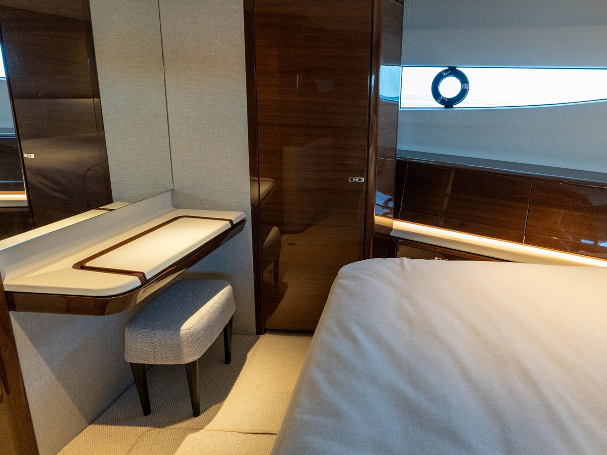 Princess Yachts Motor Yacht Princess S80 For Sale
