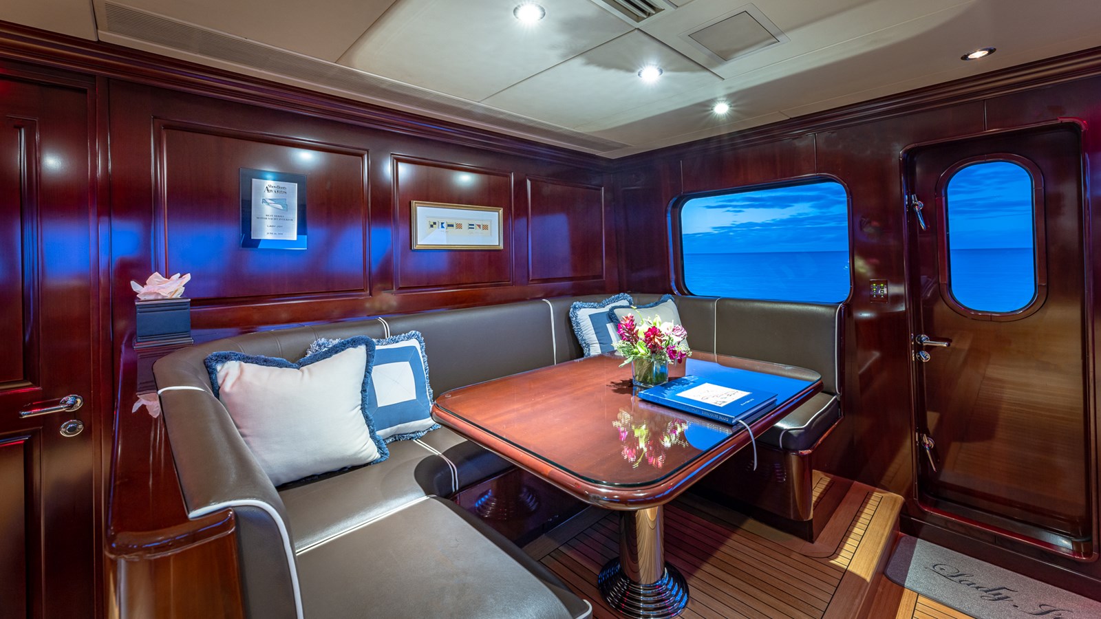 Christensen Motor Yacht LADY JOY For Sale