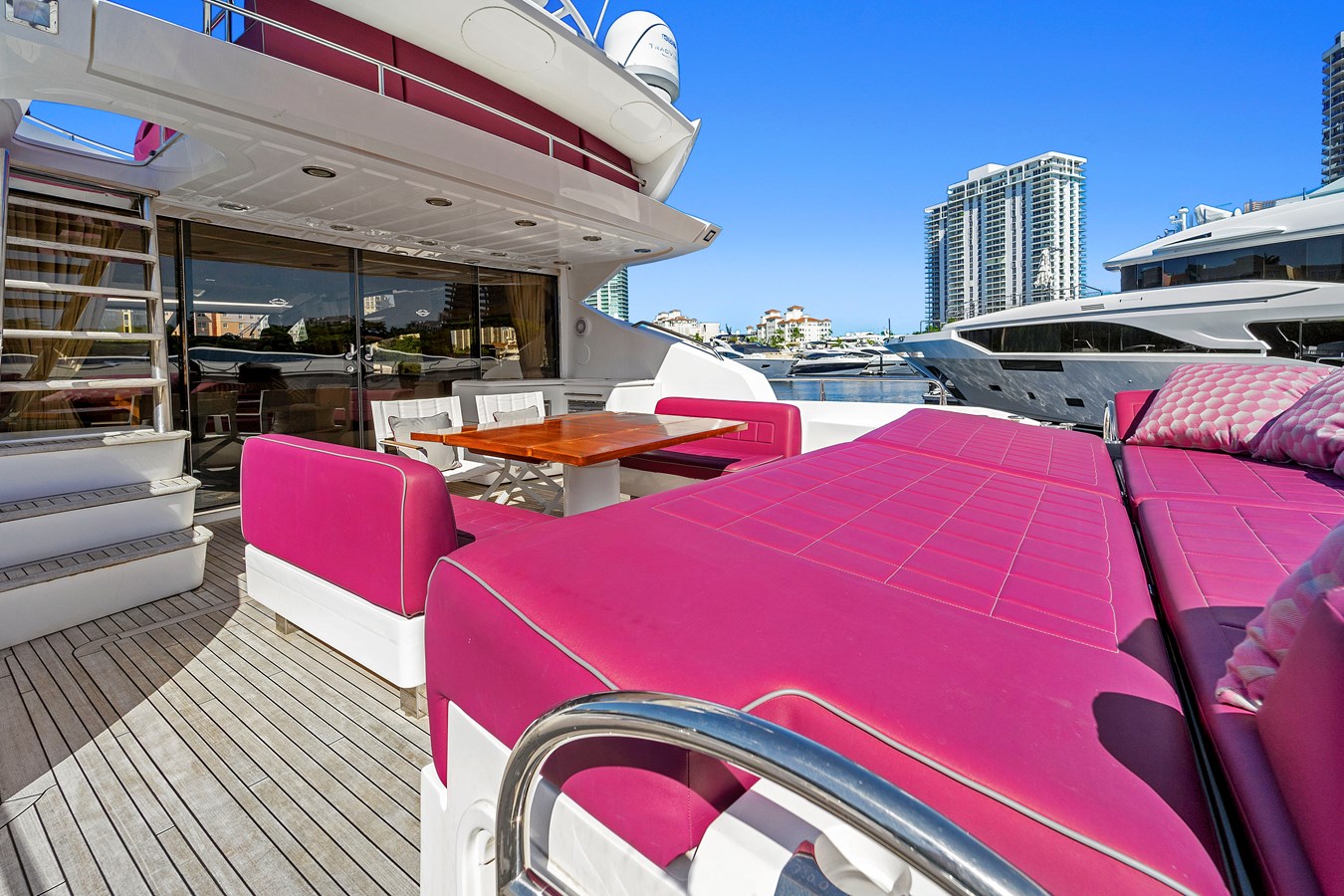 Sunseeker Motor Yacht GBXSK84PRD13 For Sale
