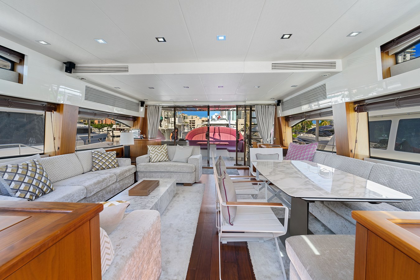 Sunseeker Motor Yacht GBXSK84PRD13 For Sale
