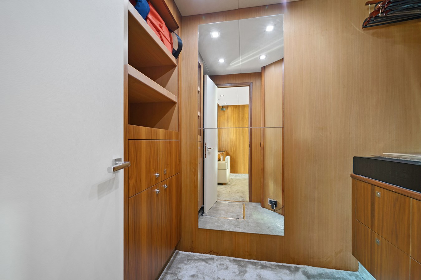 Sunseeker Motor Yacht GBXSK84PRD13 For Sale