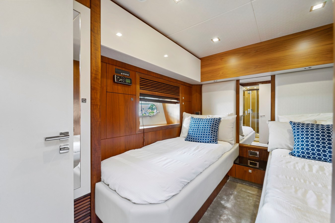 Sunseeker Motor Yacht GBXSK84PRD13 For Sale