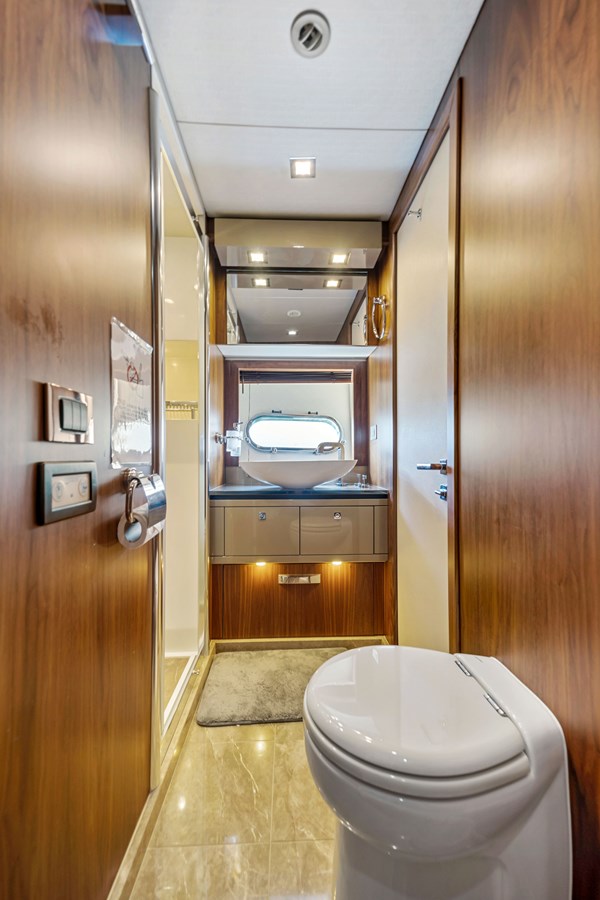 Sunseeker Motor Yacht GBXSK84PRD13 For Sale