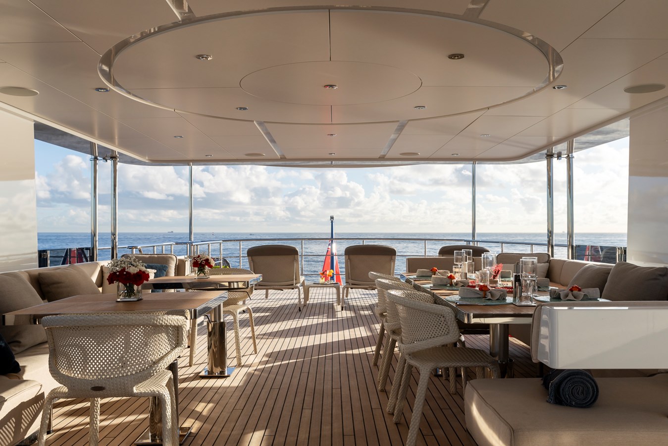 Feadship Motor Yacht GRAYCLIFFS For Sale