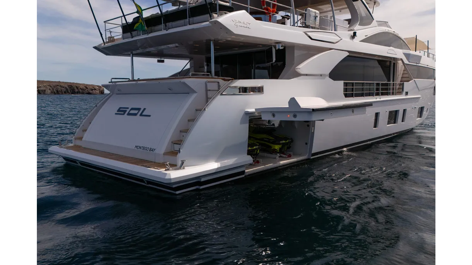 Azimut Yachts Motor Yacht 2019 Azimut Grande 35 Metri For Sale