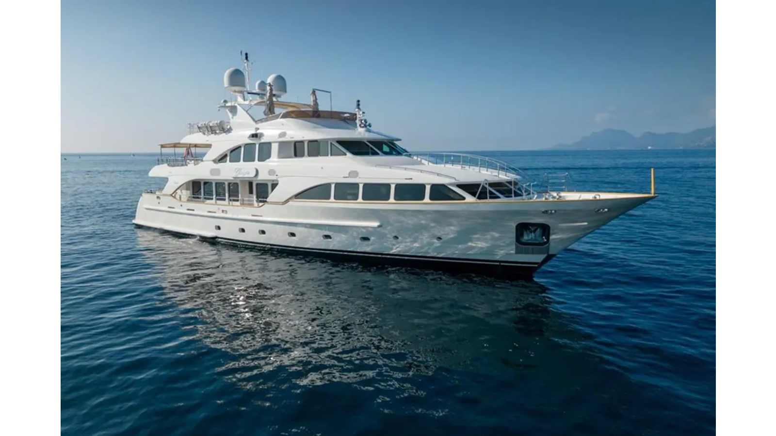 Azimut Yachts Motor Yacht 2008 Benetti classic 120 For Sale