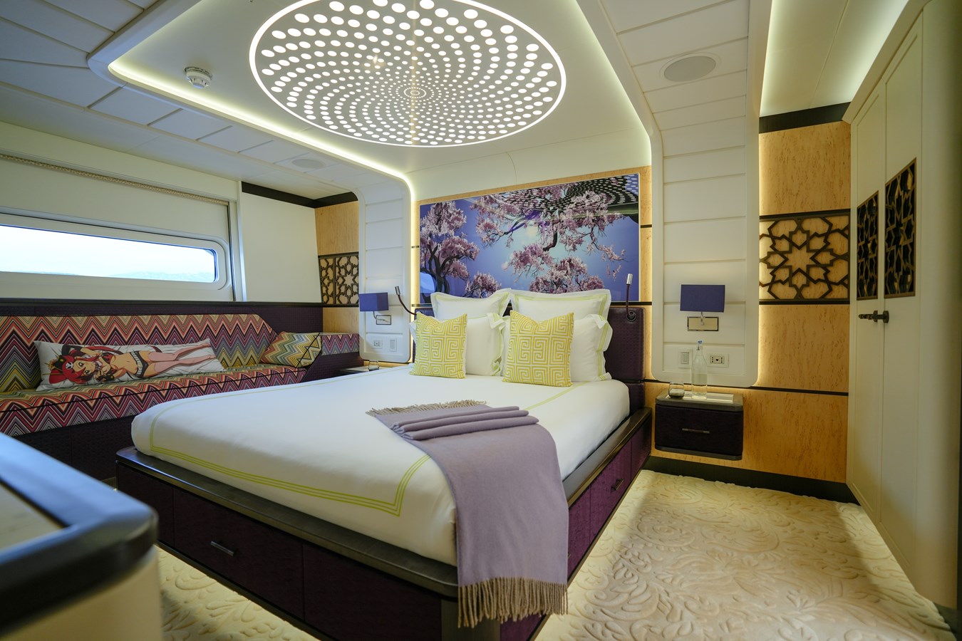 Palmer & Johnson Motor Yacht KHALILAH For Sale