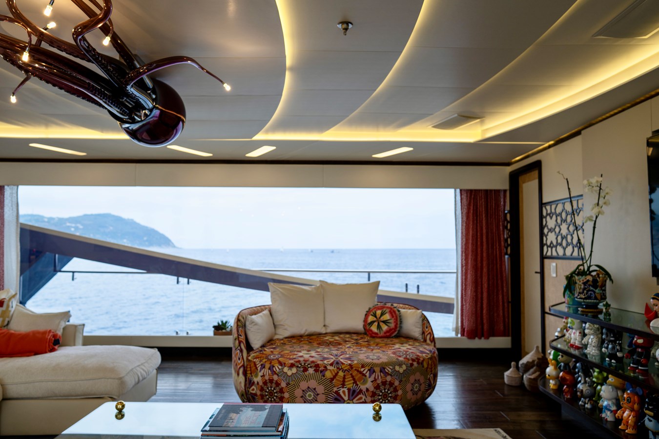 Palmer & Johnson Motor Yacht KHALILAH For Sale