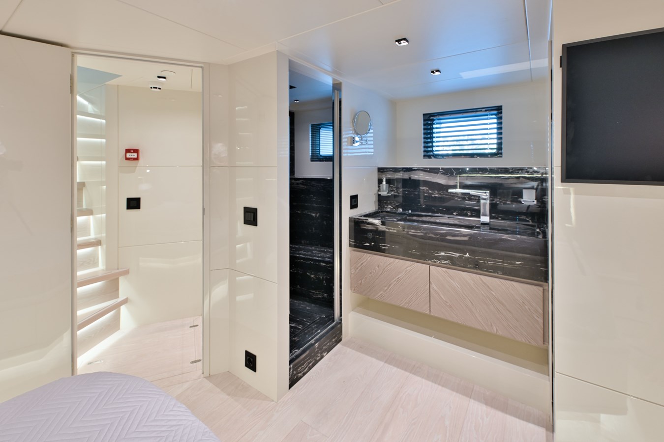 Evadne Yachts Motor Yacht ROCK X For Sale