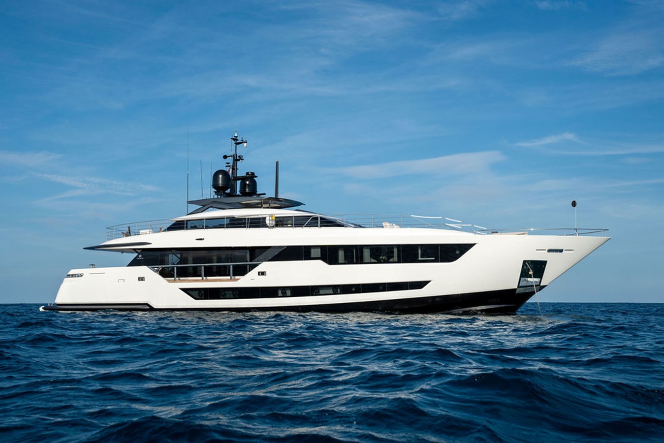 Custom Line Motor Yacht RANDY BETH For Sale