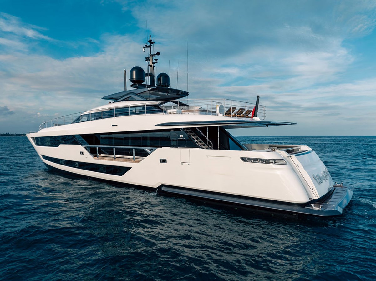 Custom Line Motor Yacht RANDY BETH For Sale