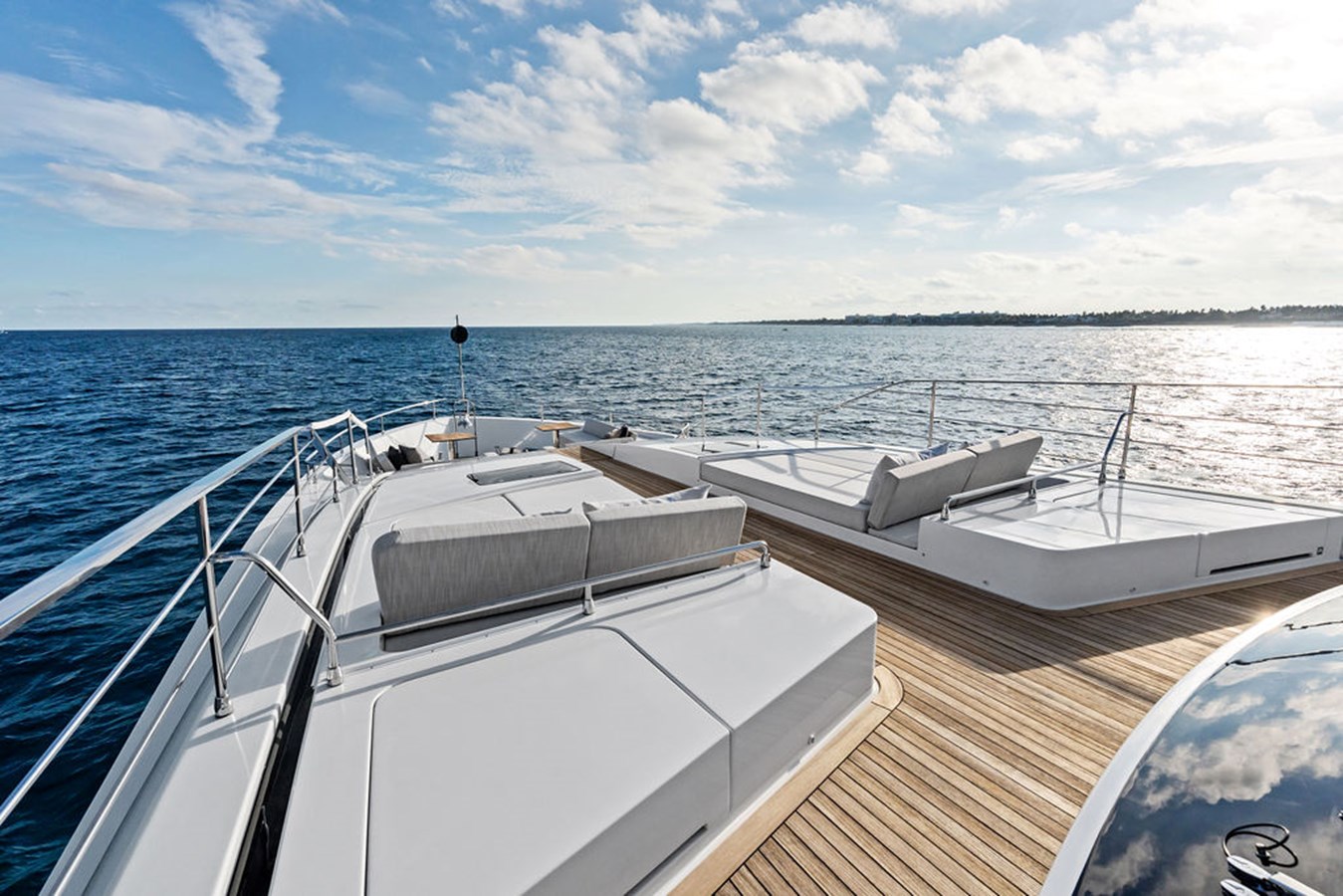 Custom Line Motor Yacht RANDY BETH For Sale