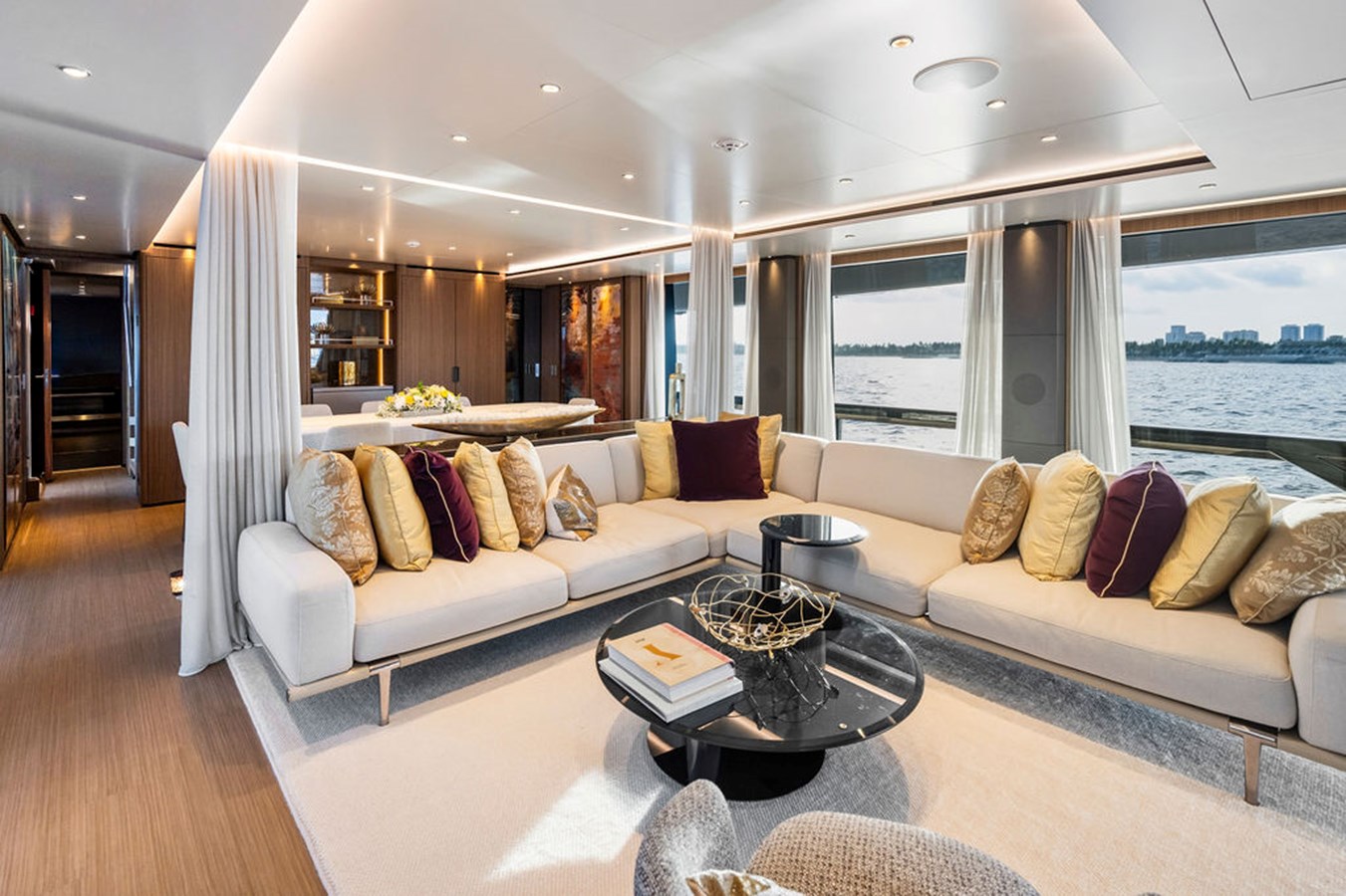 Custom Line Motor Yacht RANDY BETH For Sale