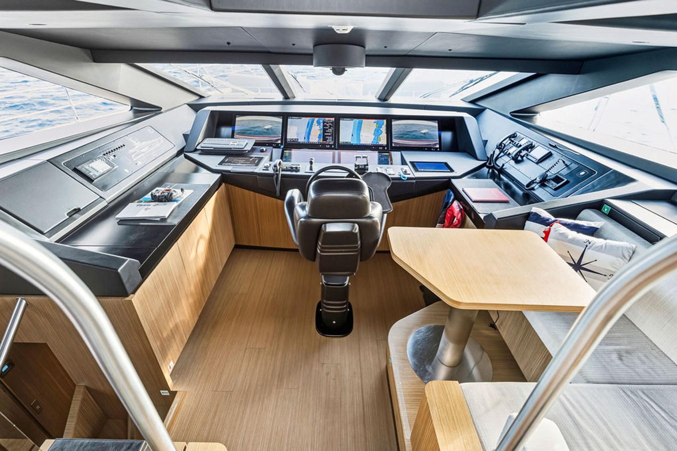 Custom Line Motor Yacht RANDY BETH For Sale