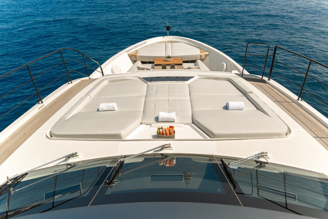 Sanlorenzo Yachts Motor Boat NANGARA For Sale