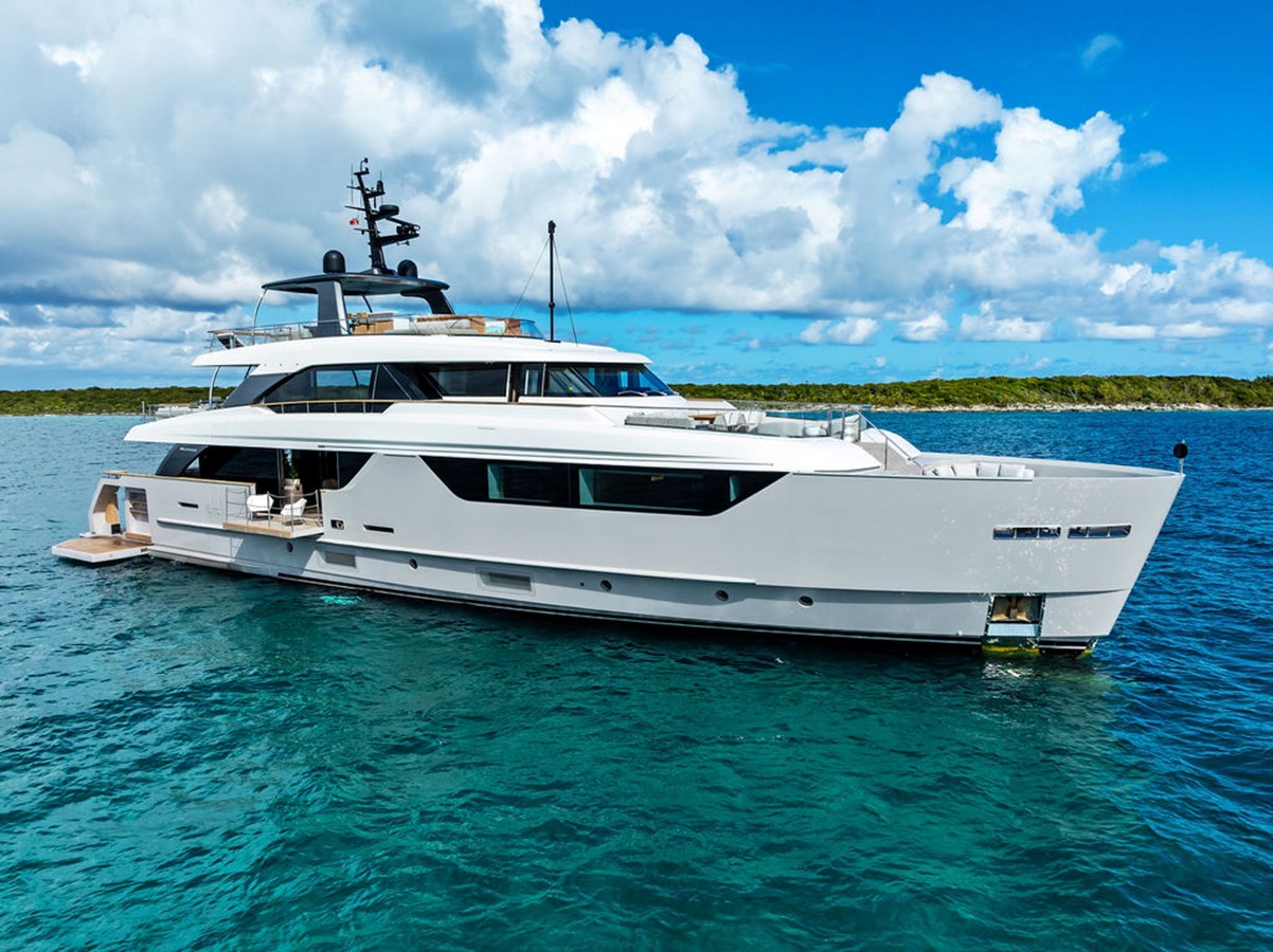Sanlorenzo Yachts Motor Yacht THE WOLF For Sale