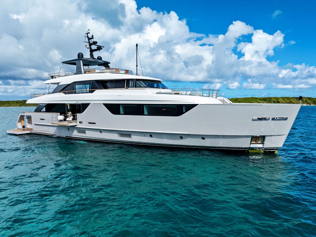Sanlorenzo Yachts Motor Yacht THE WOLF For Sale