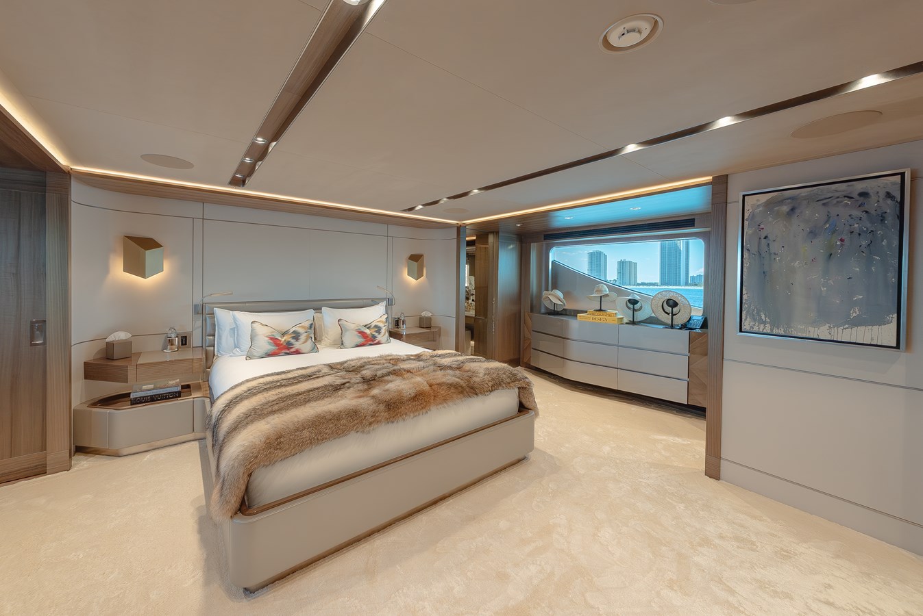 Westport Motor Yacht SERENITY For Sale