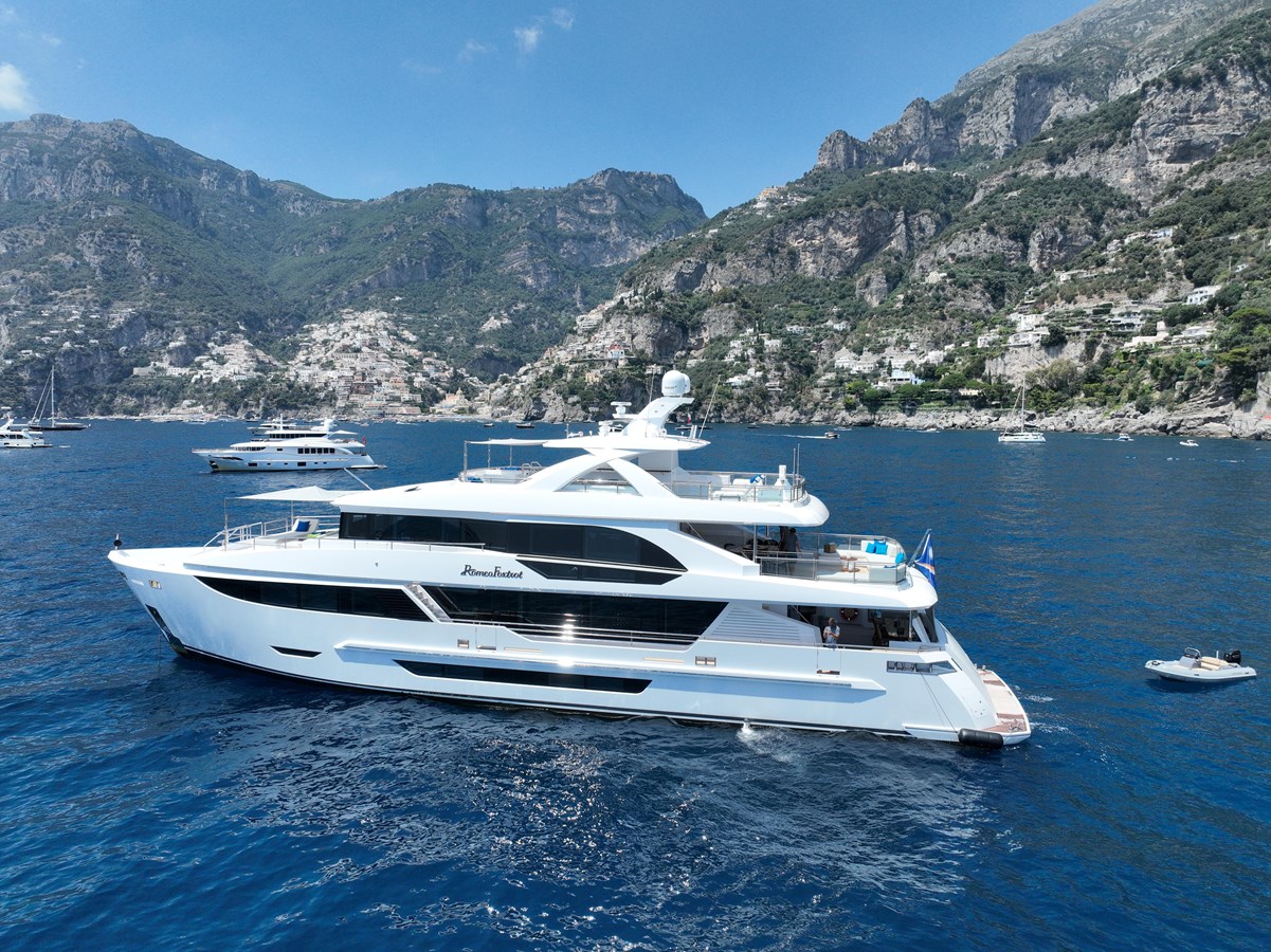 Hargrave Motor Yacht ROMEO FOXTROT II For Sale