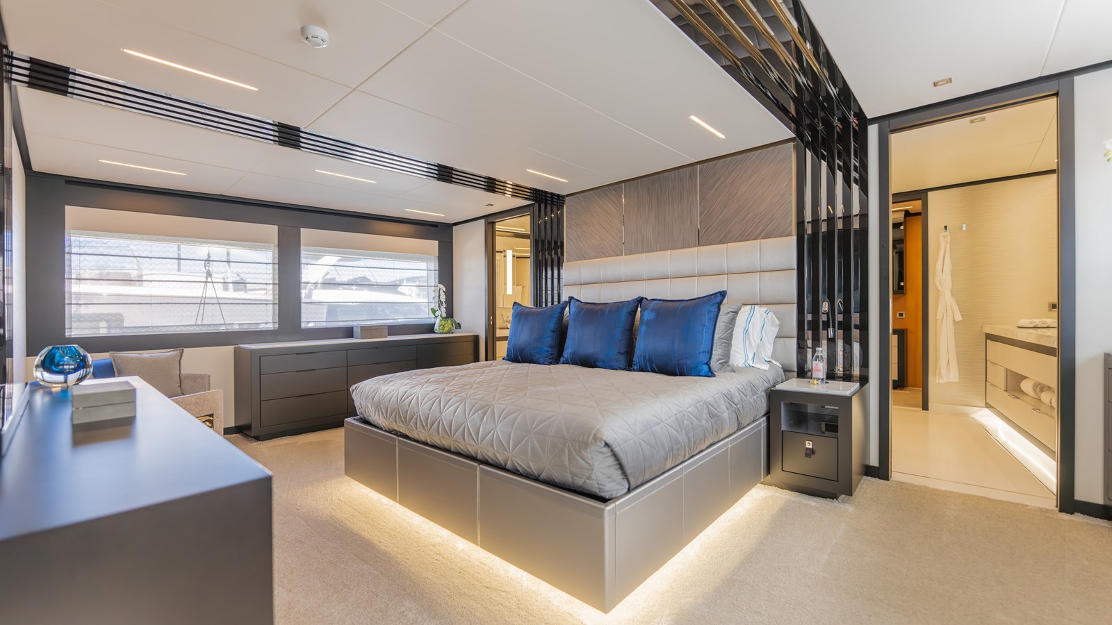 Hargrave Motor Yacht ROMEO FOXTROT II For Sale