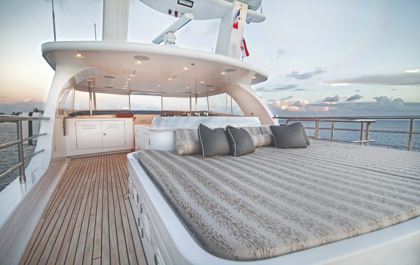 Nordhavn Trawler Yacht VIVIERAE II For Sale