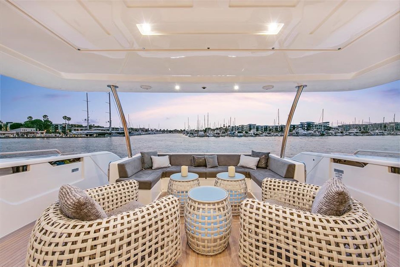 Ferretti Yachts Motor Yacht LONTANO For Sale