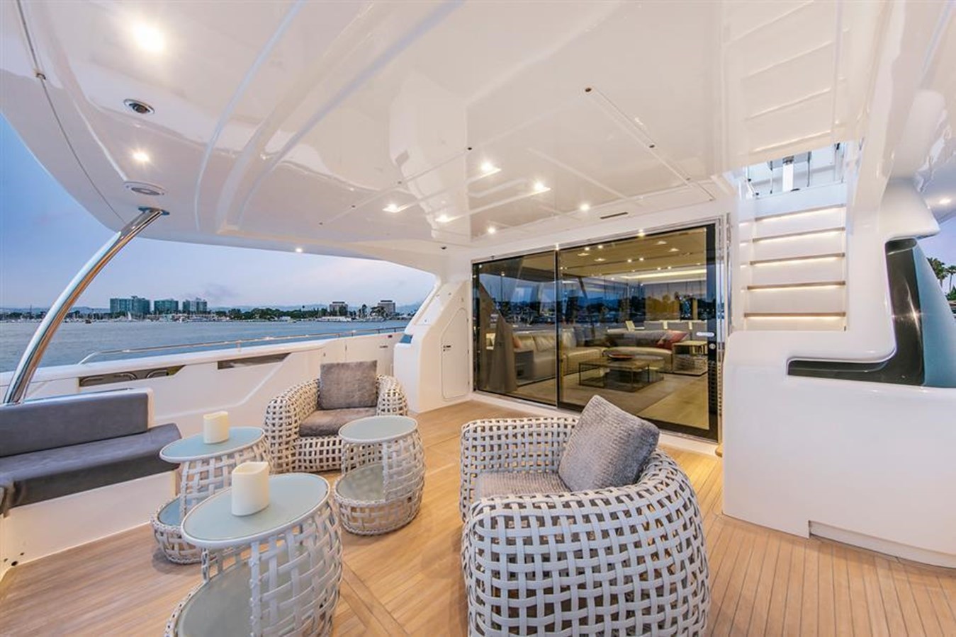 Ferretti Yachts Motor Yacht LONTANO For Sale