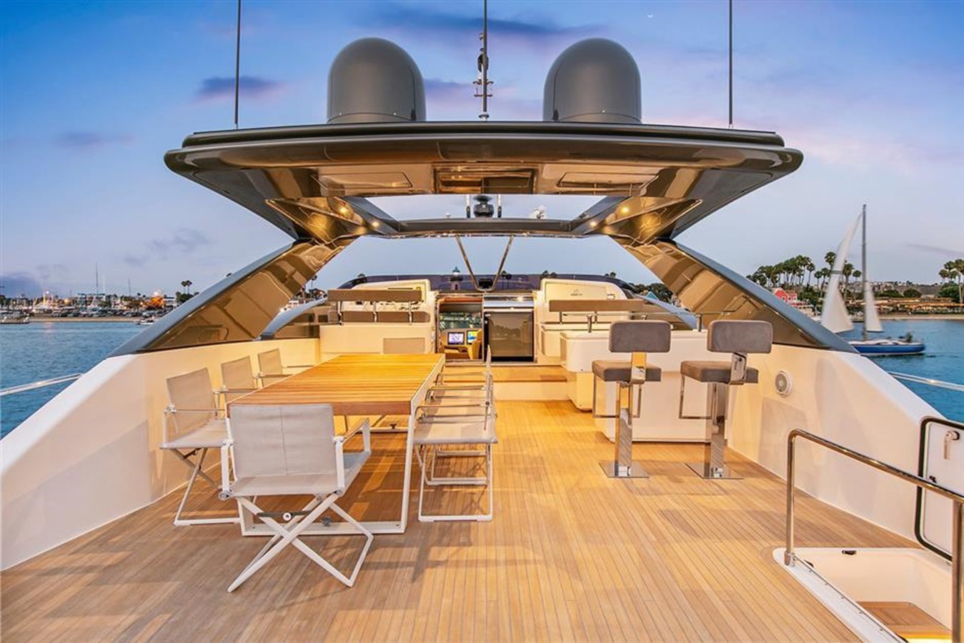 Ferretti Yachts Motor Yacht LONTANO For Sale
