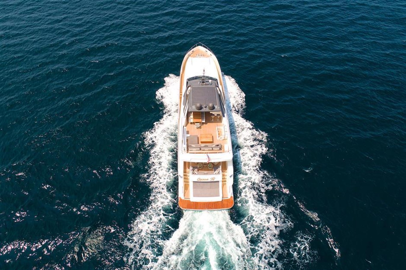 Ferretti Yachts Motor Yacht LONTANO For Sale