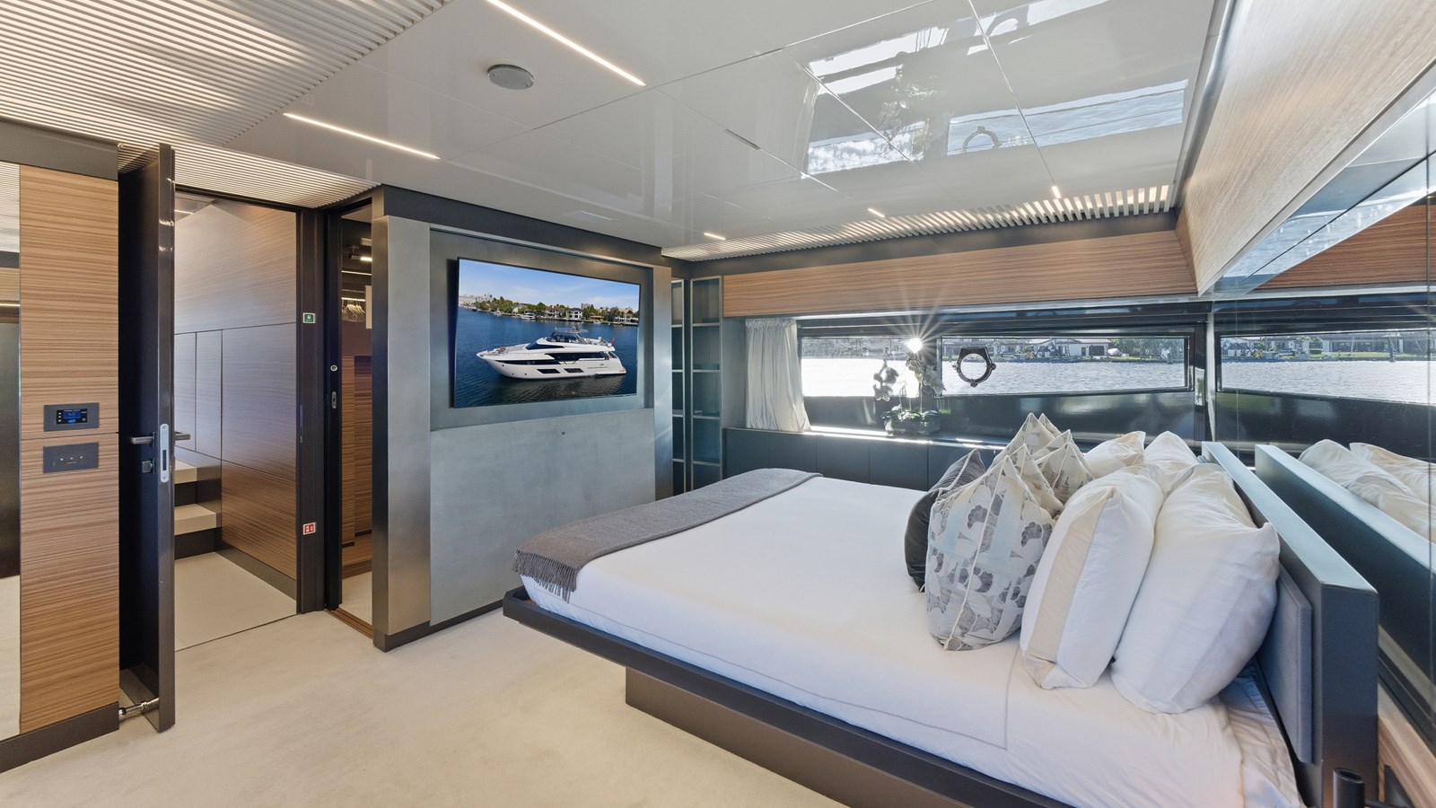 Ferretti Yachts Motor Yacht Date Night For Sale