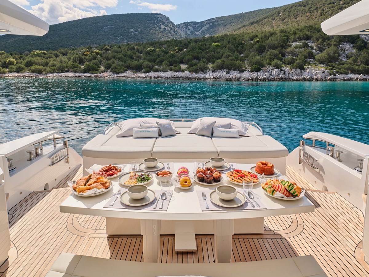 Pershing Sport Yacht FOR EVER For Sale