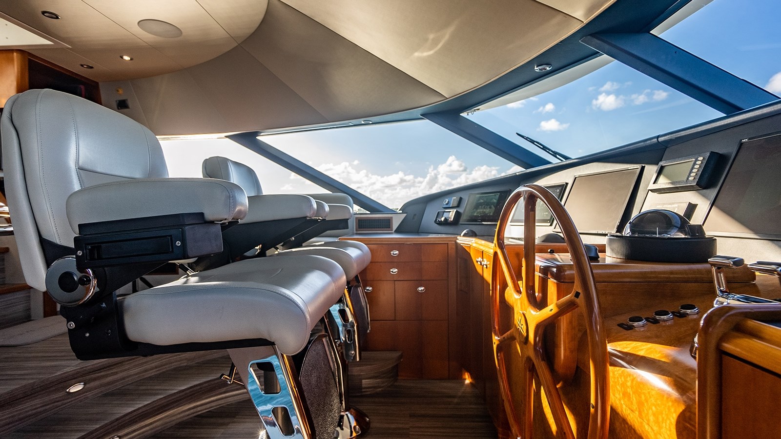Westport Motor Yacht KEMOSABE For Sale