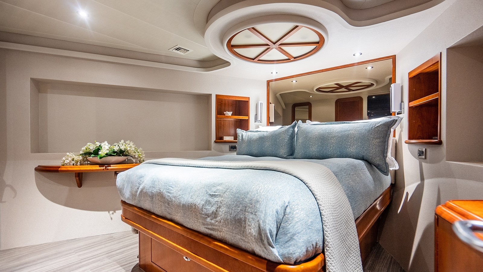 Westport Motor Yacht KEMOSABE For Sale