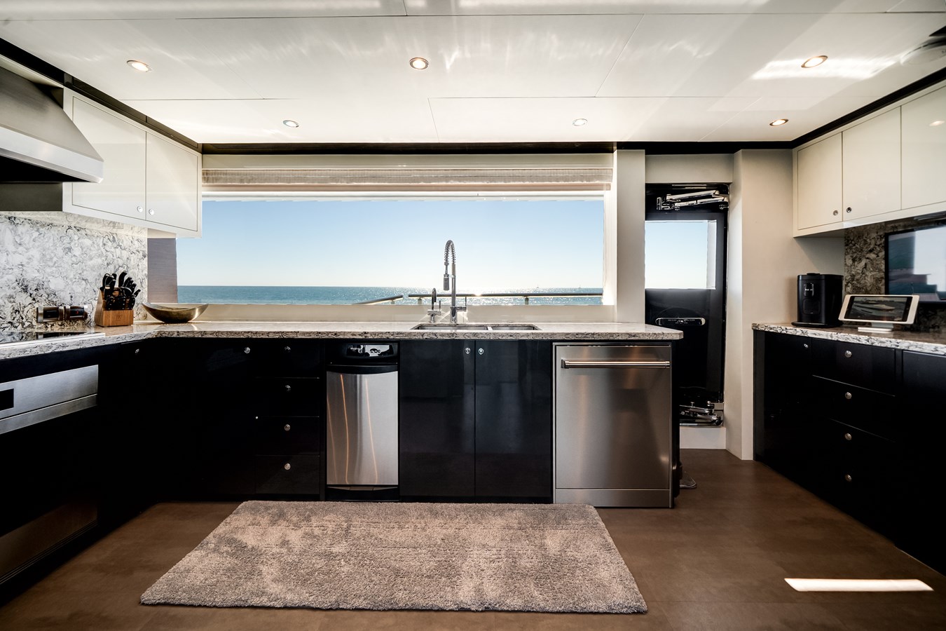 Ocean Alexander Motor Yacht Dreams For Sale