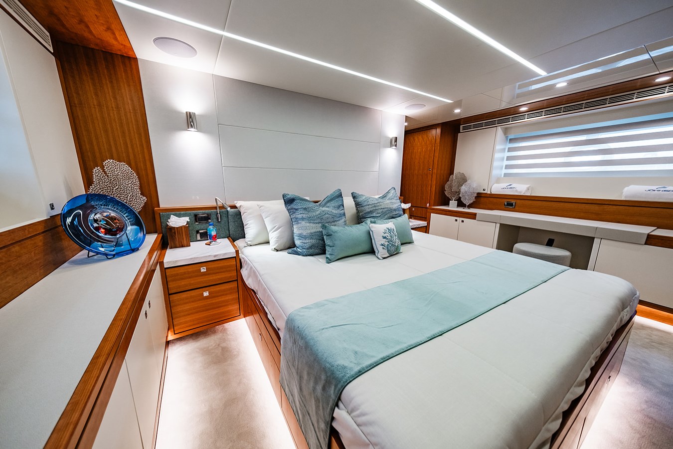 Johnson Motor Yacht INDIGO  For Sale