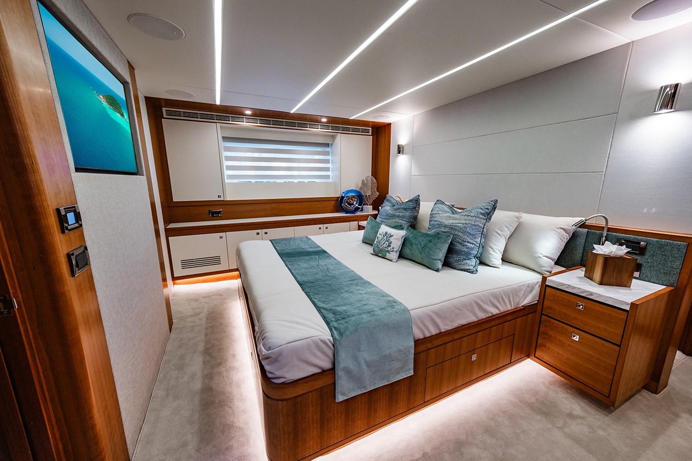 Johnson Motor Yacht INDIGO  For Sale
