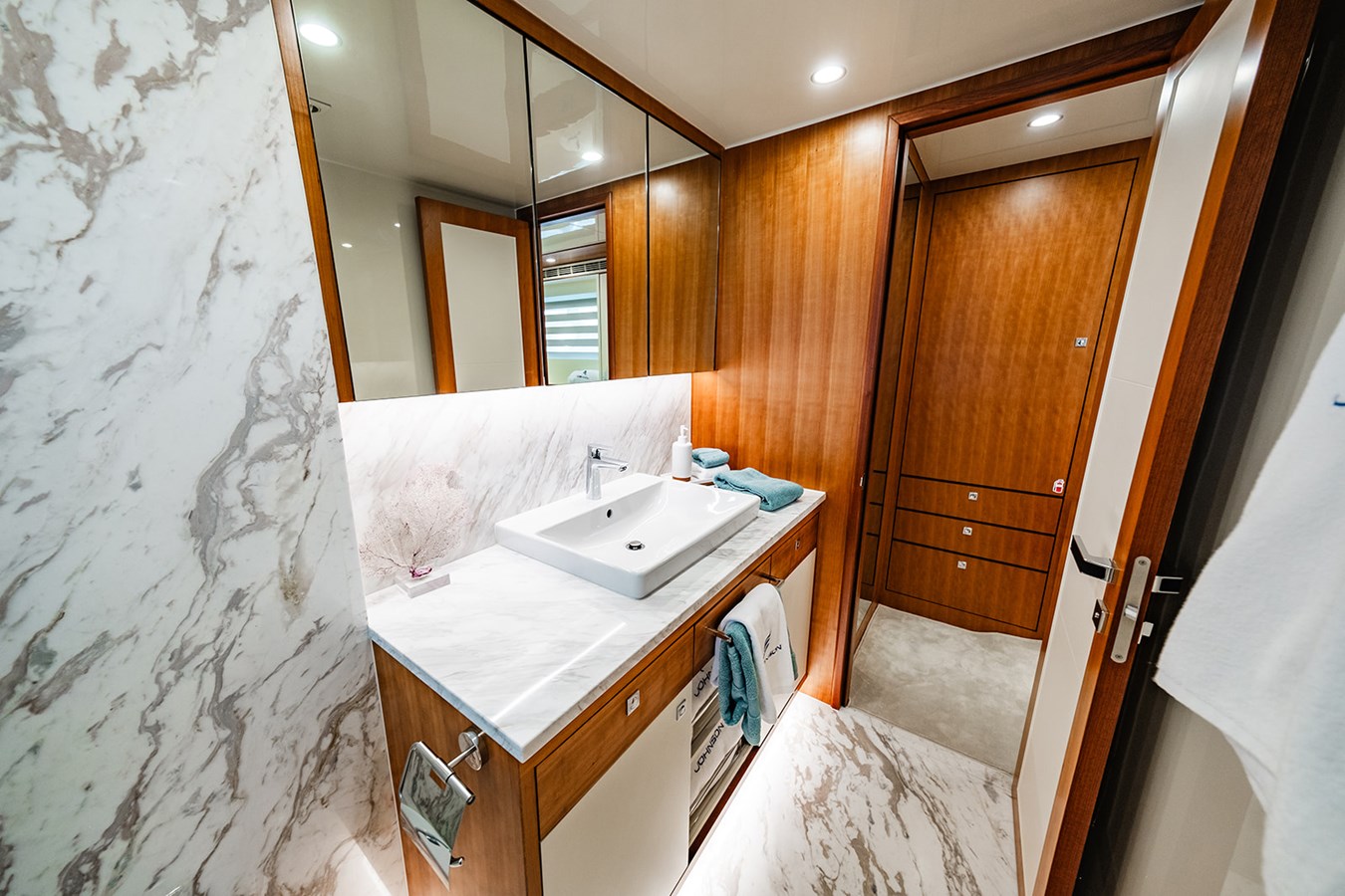Johnson Motor Yacht INDIGO  For Sale