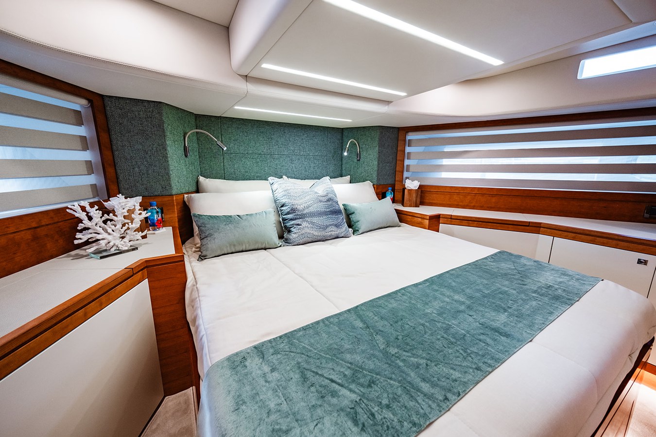 Johnson Motor Yacht INDIGO  For Sale