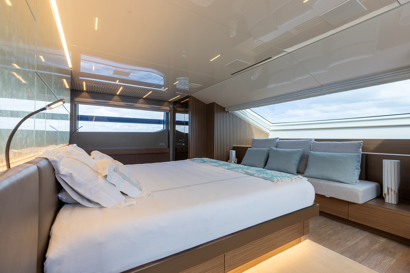 Sanlorenzo Yachts Motor Yacht AMBAR For Sale