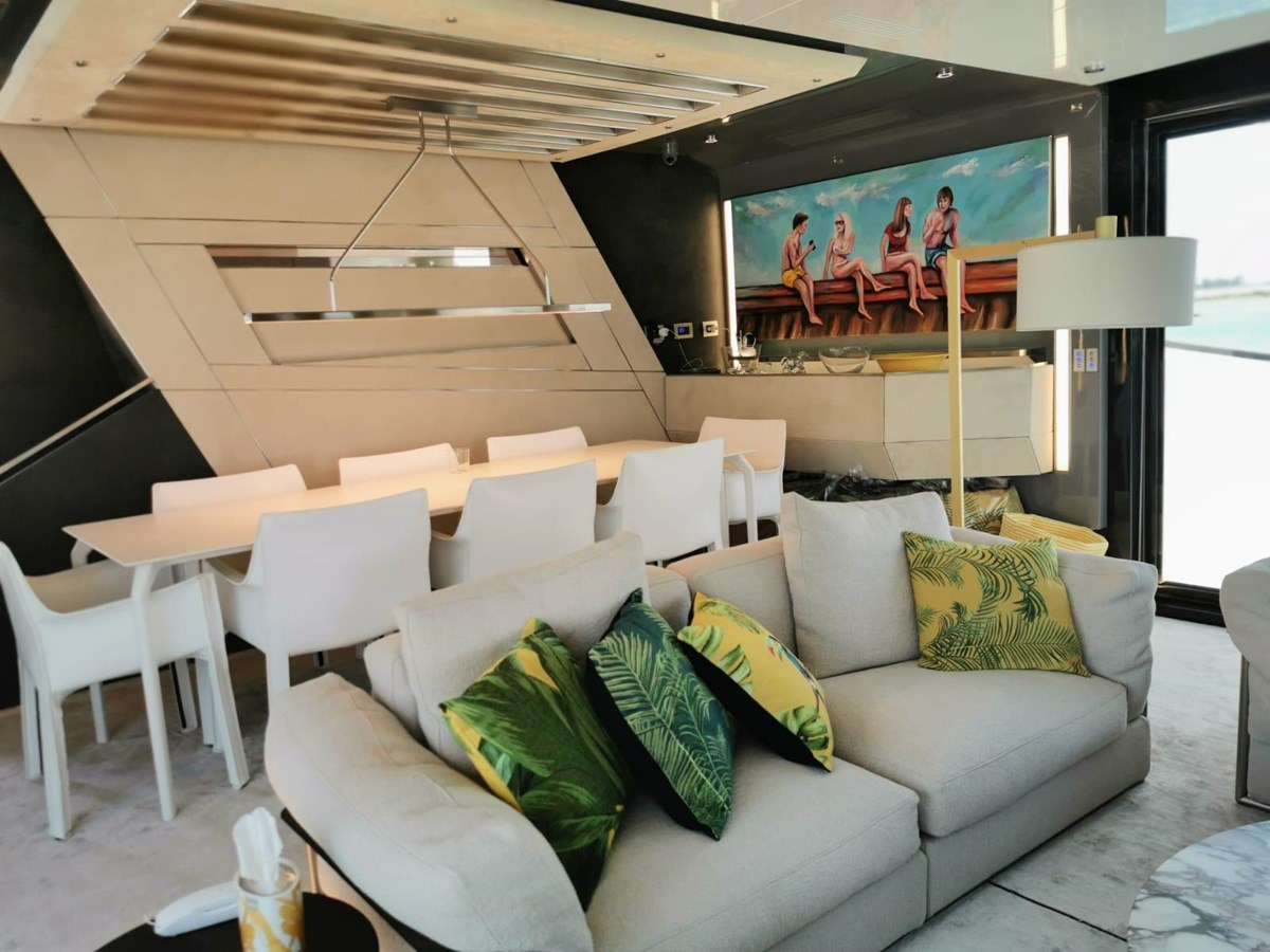Grp Motor Yacht D&D For Sale