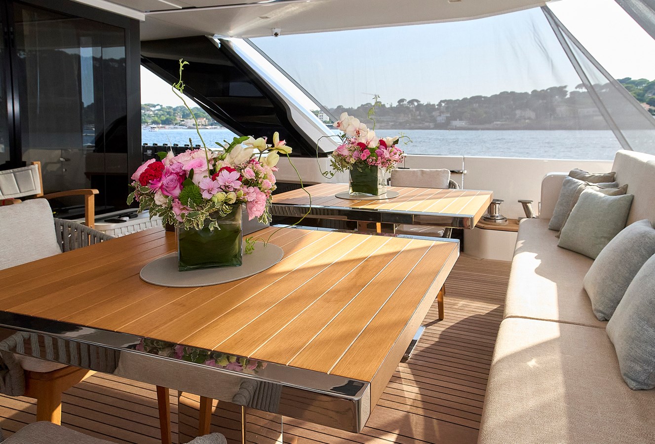 Sanlorenzo Yachts Motor Yacht HAYAT For Sale