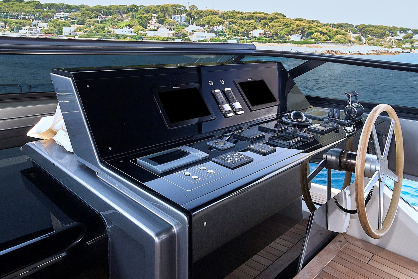 Sanlorenzo Yachts Motor Yacht HAYAT For Sale