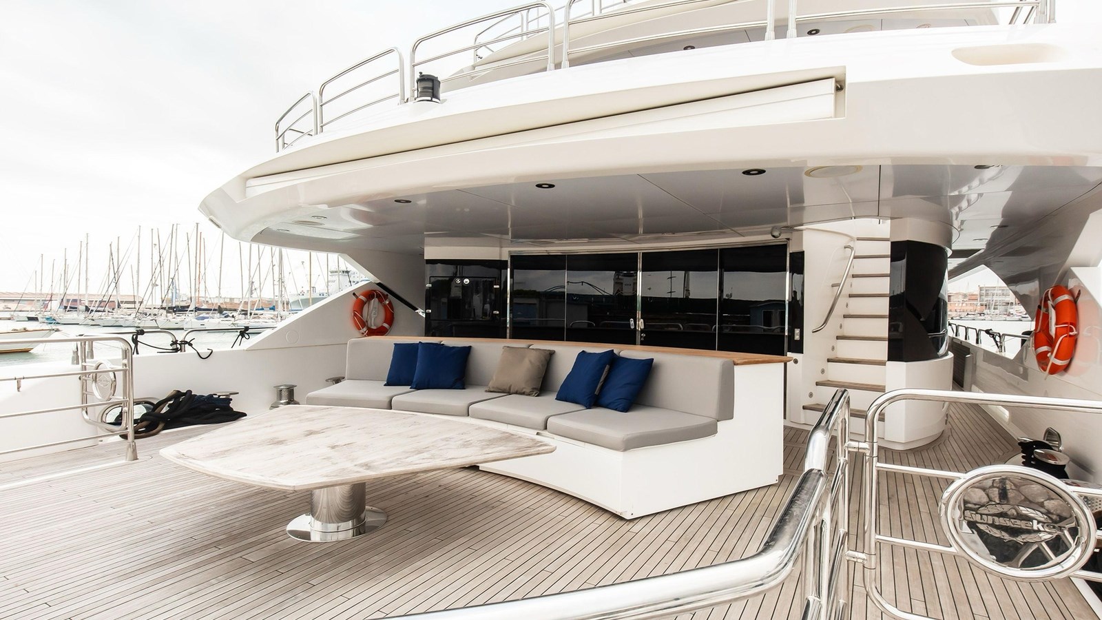 Sunseeker Motor Yacht DESEO For Sale