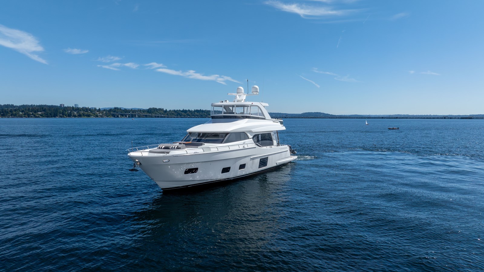 Ocean Alexander Motor Yacht Sub-Par For Sale